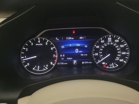 Used 2018 Nissan Murano SV w/ Premium Package FWD image 23