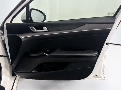 Used 2025 Kia K5 LXS image 32