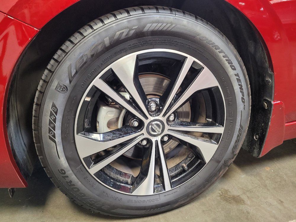 Used 2023 Nissan Sentra SV w/ All-Weather Package FWD image 31