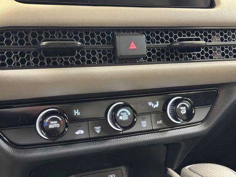 New 2026 Honda HR-V LX image 33