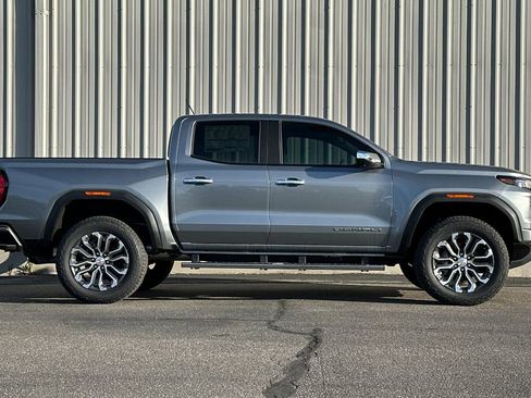 New 2026 GMC Canyon Denali AWD/4WD image 3