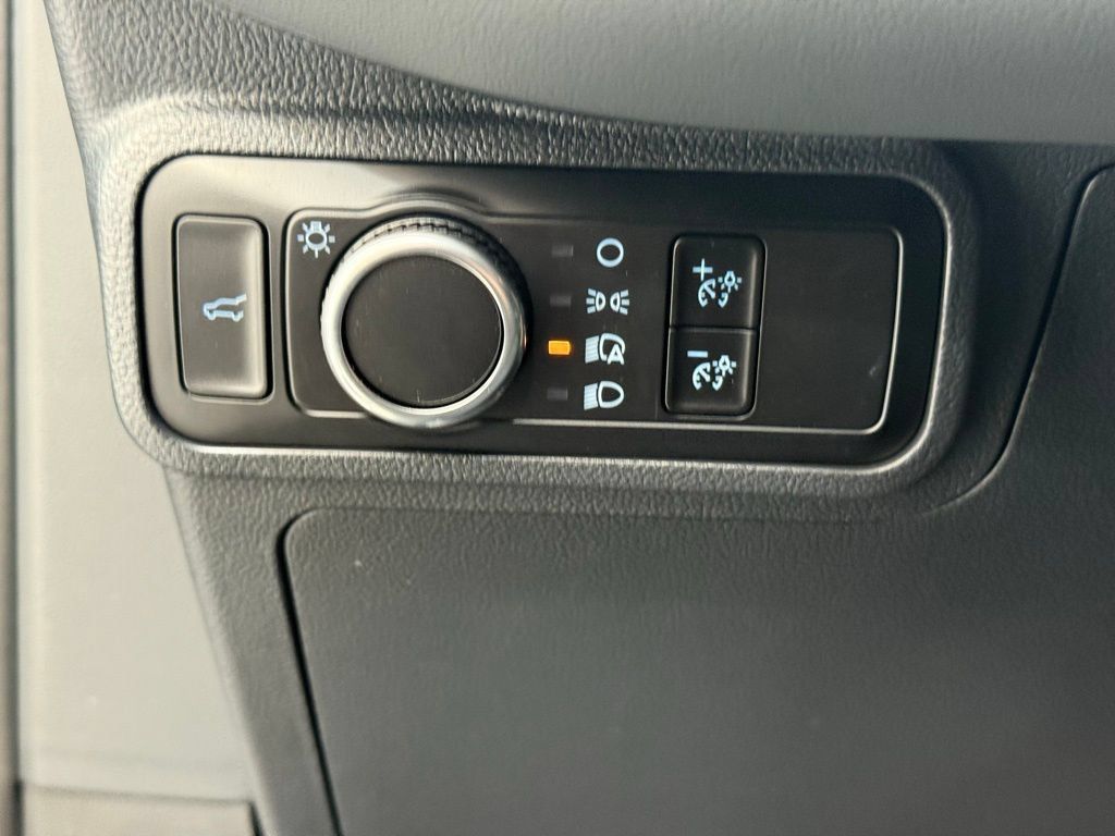 New 2025 Ford Explorer Active AWD/4WD image 26