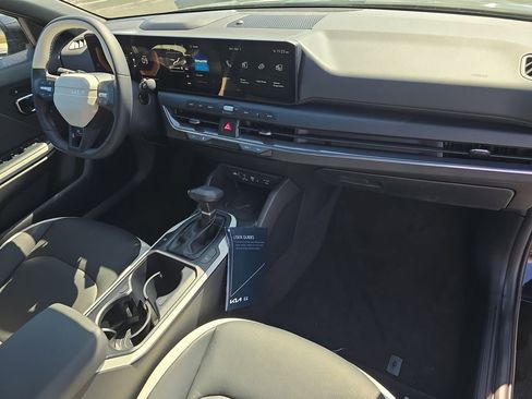 New 2026 Kia K4 GT-Line image 11