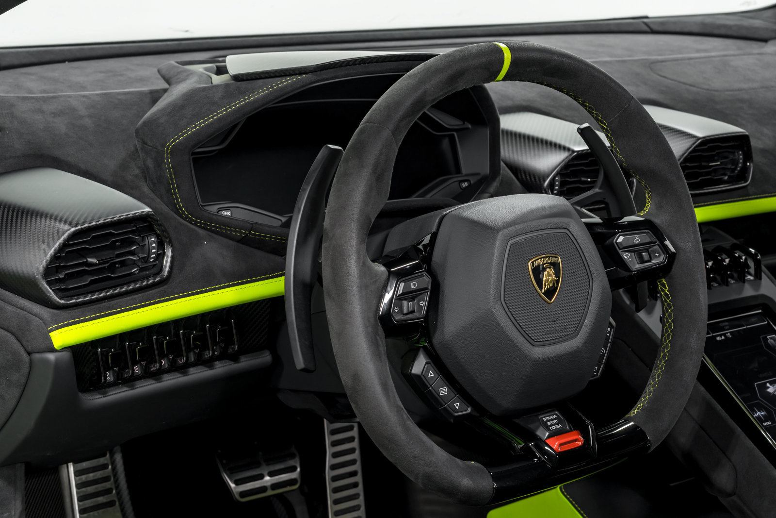 Used 2023 Lamborghini Huracan Tecnica RWD image 13