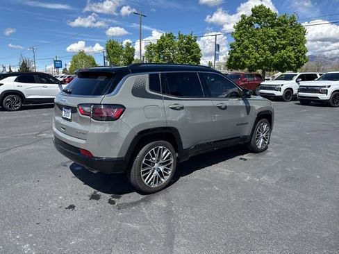 Used 2022 Jeep Compass Limited w/ Elite Group image 4