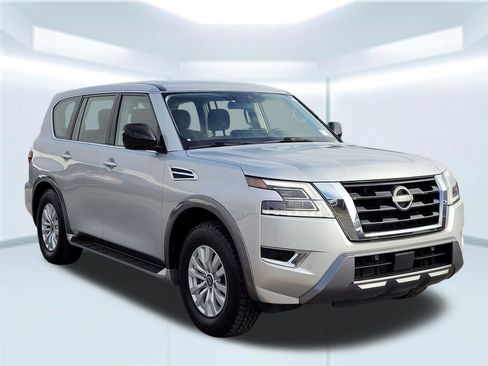 Used 2023 Nissan Armada S AWD/4WD image 8