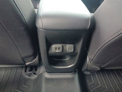 Used 2019 Chevrolet Colorado LT w/ LT Convenience Package image 22