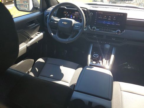 New 2026 Chevrolet Colorado W/T w/ WT Custom Package image 10