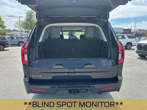 Certified 2025 Ford Expedition Active RWD image 20