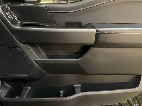 Used 2022 Ford F150 XLT w/ Equipment Group 302A High image 19