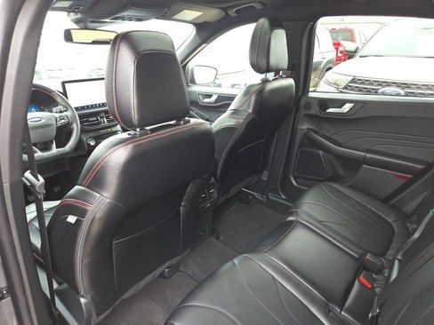 Certified 2025 Ford Escape ST-Line Elite w/ Premium Technology Package image 44