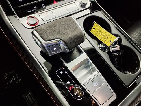 Used 2023 Audi RS Q8 image 20