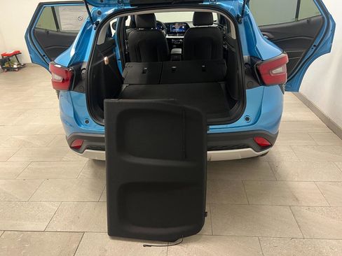New 2026 Chevrolet Trax LT FWD image 19