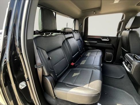 Used 2025 GMC Sierra 3500 Denali w/ Denali Reserve Package AWD/4WD image 26