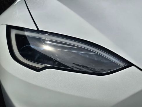 Used 2023 Tesla Model S Standard Range AWD/4WD image 25