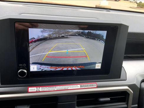 Used 2025 Toyota 4Runner SR5 image 28