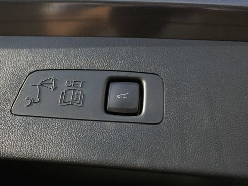 Used 2020 Lincoln Corsair FWD image 16