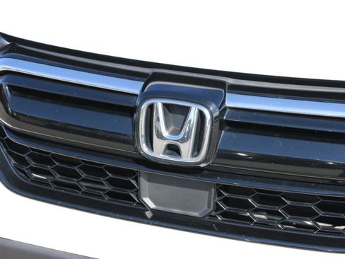 Used 2021 Honda CR-V Special Edition image 12