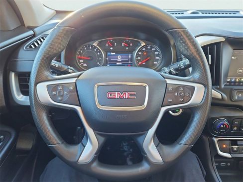Used 2023 GMC Terrain SLE w/ Driver Convenience Package image 27