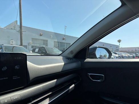 Used 2025 Kia K4 FWD image 36