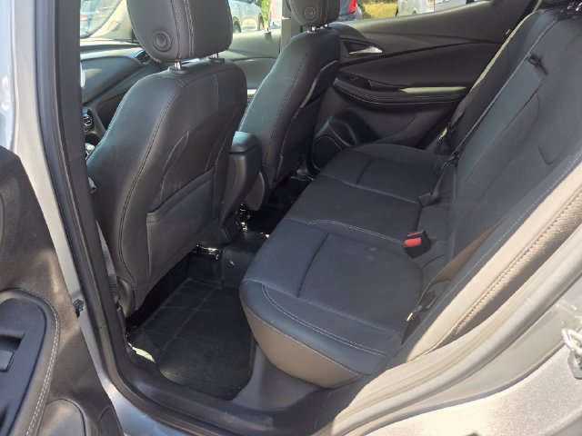 Used 2023 Buick Encore GX Select w/ Sport Touring Package AWD/4WD image 33