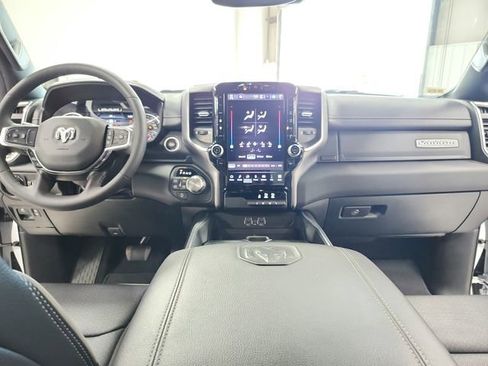 Used 2025 RAM 1500 Laramie w/ Sport Appearance Package AWD/4WD image 26