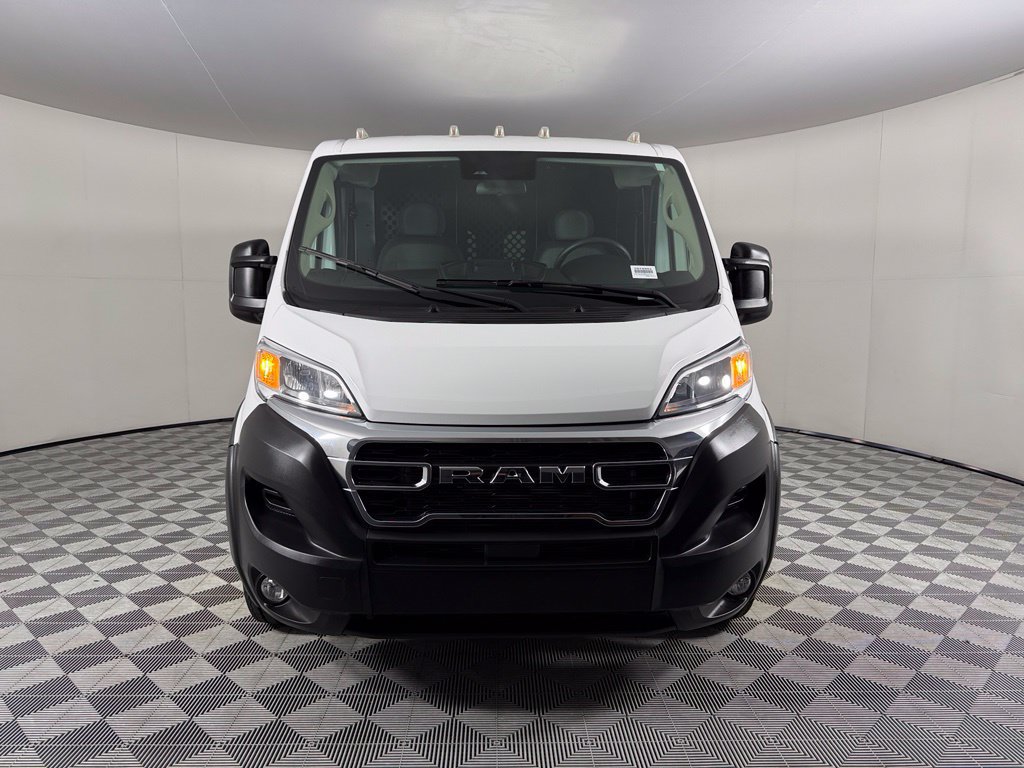 Used 2025 RAM ProMaster 2500 w/ U-Haul Equipment Group FWD image 4
