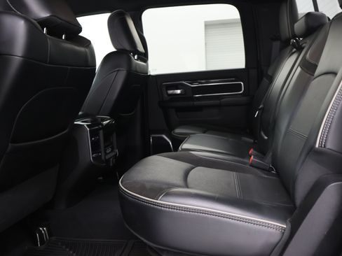 Used 2022 RAM 2500 Laramie AWD/4WD image 9
