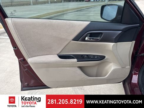 Used 2013 Honda Accord LX image 9