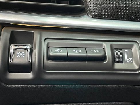 Used 2016 Cadillac XTS Premium AWD/4WD image 29