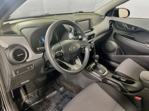 Used 2021 Hyundai Kona SE FWD image 9