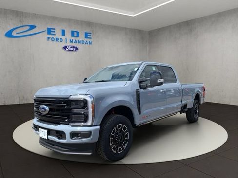 New 2026 Ford F350 Platinum AWD/4WD image 3