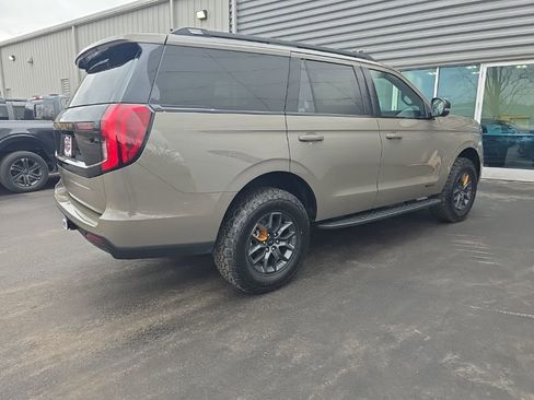 New 2026 Ford Expedition Tremor image 7