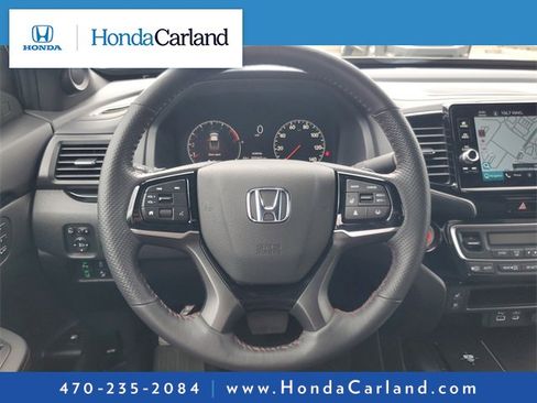 Used 2025 Honda Ridgeline Black Edition image 32