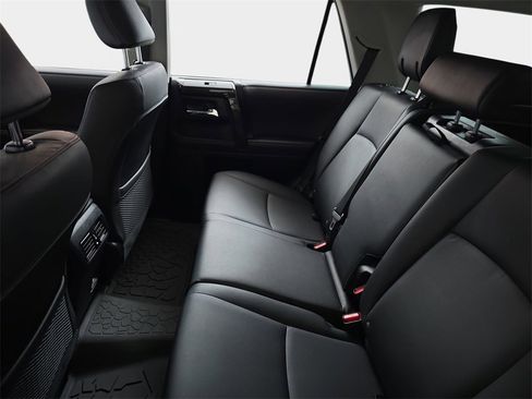 Used 2024 Toyota 4Runner TRD Pro image 17