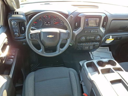 Used 2024 Chevrolet Silverado 2500 Custom w/ Custom Value Package image 19