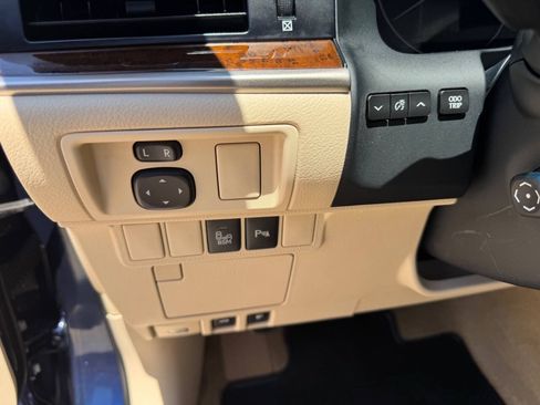 Used 2015 Lexus ES 350 w/ Luxury Package FWD image 14