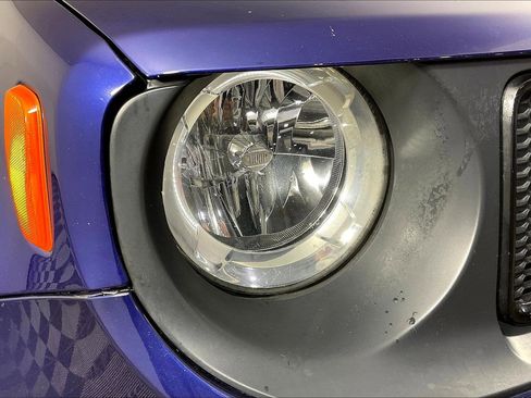 Used 2018 Jeep Renegade Sport w/ Power & Air Group image 31