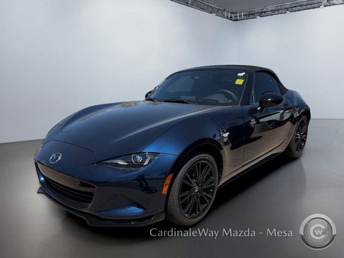 New 2026 MAZDA MX-5 Miata Club w/ Interior Package RWD image 7