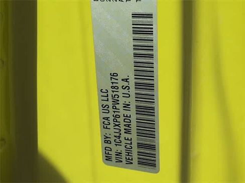 Used 2023 Jeep Wrangler Sahara w/ Cold Weather Group image 39