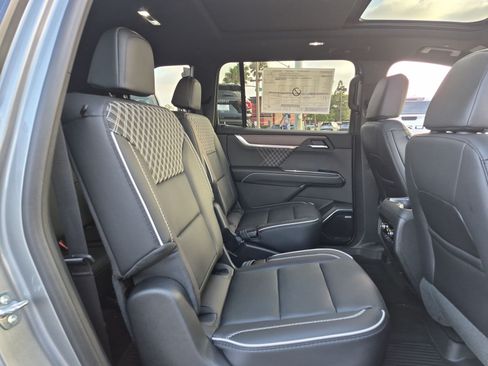 New 2026 GMC Acadia Denali w/ Super Cruise Package AWD/4WD image 29
