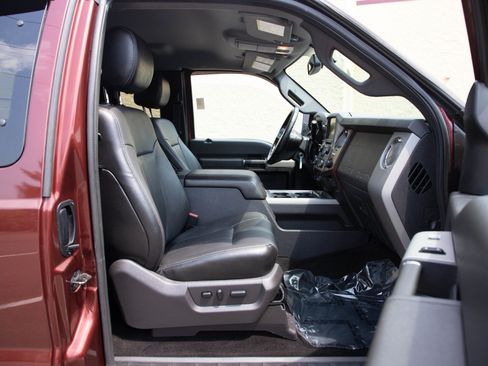 Used 2016 Ford F350 Lariat w/ Lariat Interior Package AWD/4WD image 9