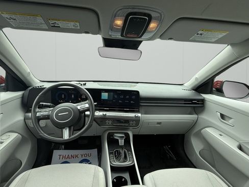 Used 2024 Hyundai Kona SEL AWD/4WD image 29
