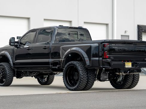 Used 2025 Ford F450 Platinum image 8