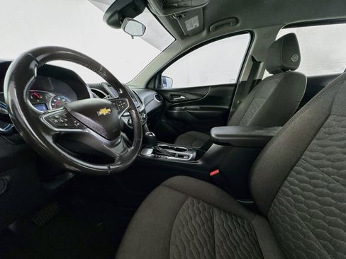 Used 2020 Chevrolet Equinox LT FWD image 18