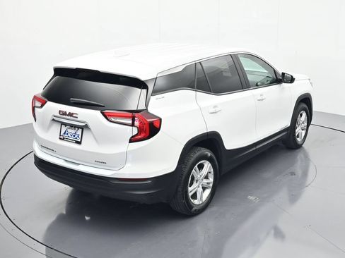 Used 2024 GMC Terrain SLE AWD/4WD image 31