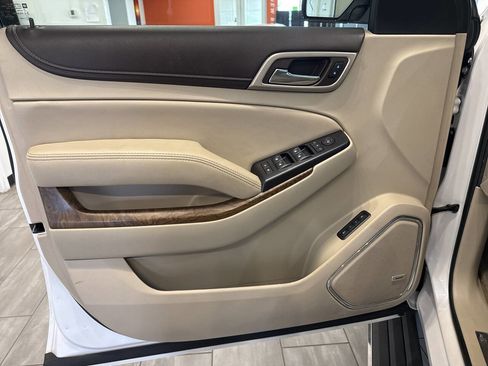 Used 2018 GMC Yukon XL Denali w/ Denali Ultimate Package image 14