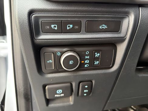 Used 2021 Ford F150 Lariat w/ Equipment Group 502A High image 23