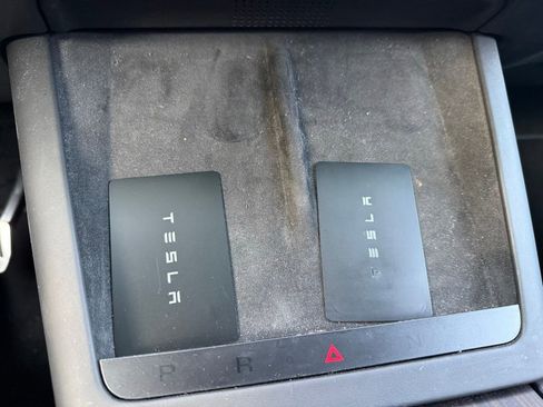 Used 2024 Tesla Model X AWD/4WD image 26