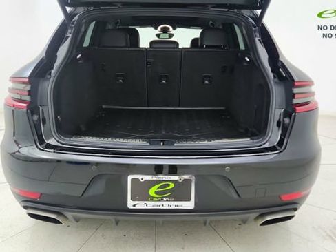 Used 2018 Porsche Macan AWD/4WD image 14